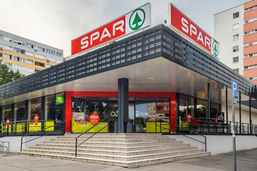 SPAR ÁRUHÁZ